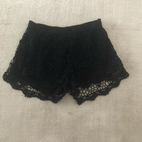 super cute lace shorts - Picture 6 of 6